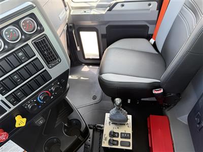2027 Mack GR64F