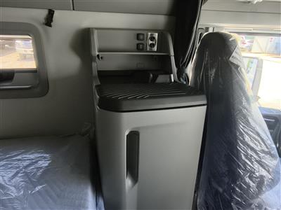 2027 Volvo VNL64T860