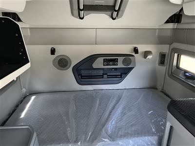2027 Volvo VNL64T860
