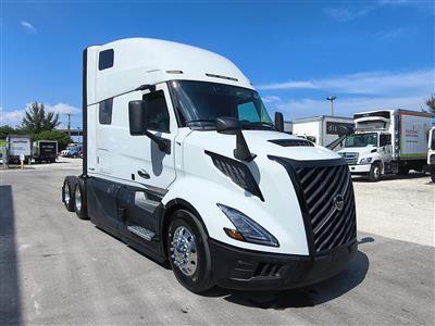 2027 Volvo VNL64T860