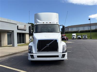 2017 Volvo VNL64T300