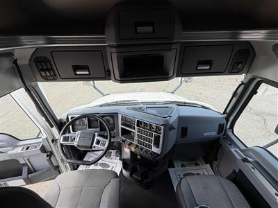 2022 Mack AN64T