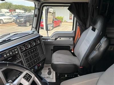 2022 Mack AN64T