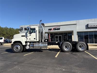 2027 Mack PI64T