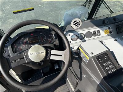 2026 Mack LR64