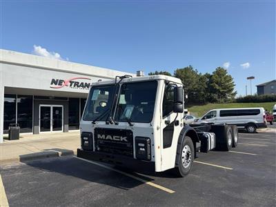 2026 Mack LR64