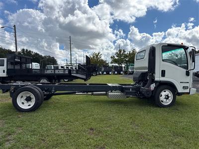 2024 Isuzu NPR-1F404
