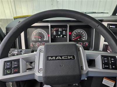 2027 Mack GR64BR