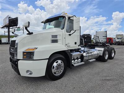 2020 Mack AN64T