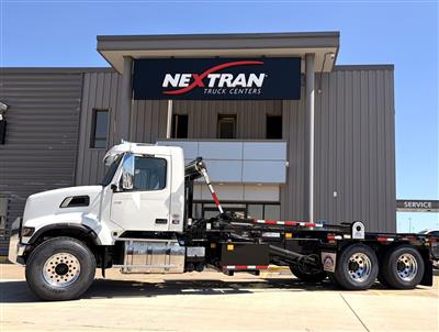 2027 Volvo VHD64F300