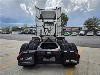 2019 Volvo VNR64T300