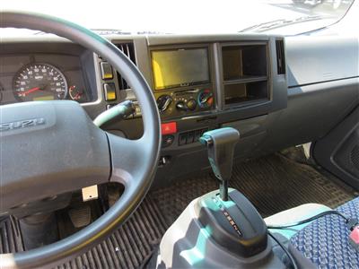 2024 Isuzu NPRHD