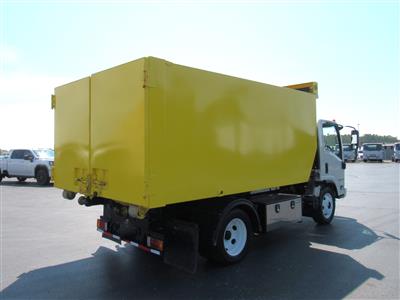2024 Isuzu NPRHD