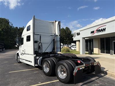 2023 Volvo VNL64T860