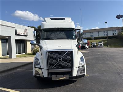 2023 Volvo VNL64T860