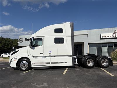 2023 Volvo VNL64T860