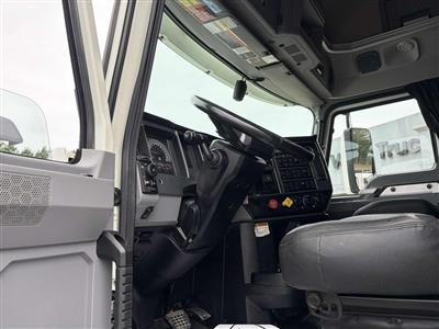 2023 Mack AN64T