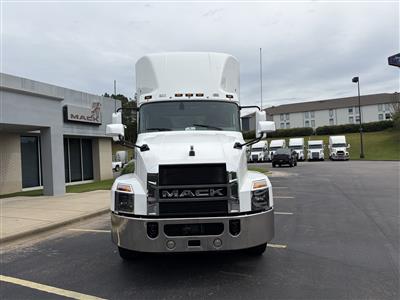 2022 Mack AN64T