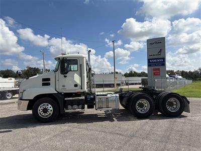 2025 Mack AN64T