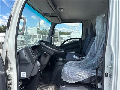 2024 Isuzu NPR-1F304
