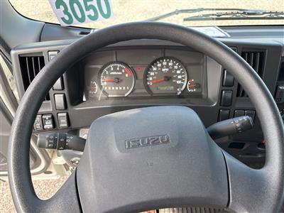 2024 Isuzu NPR-1F304