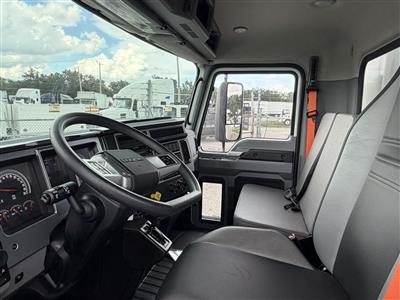 2027 Mack MD6 42R