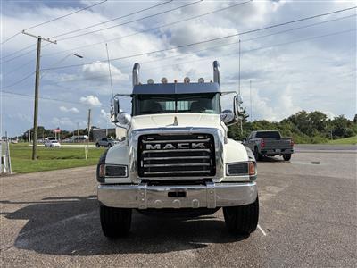 2027 Mack GR84FT
