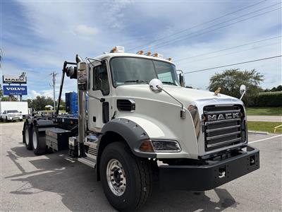 2027 Mack GR64BR