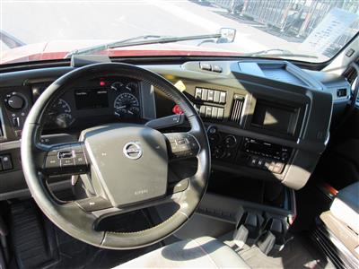 2024 Volvo VNL64T860