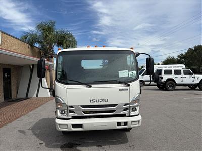 2027 Isuzu NPR-1F104