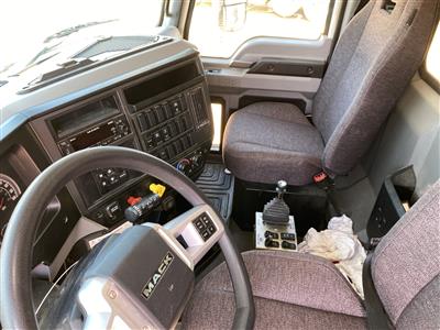 2026 Mack GR64F