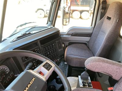 2026 Mack GR64F