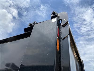 2023 Mack GR64F