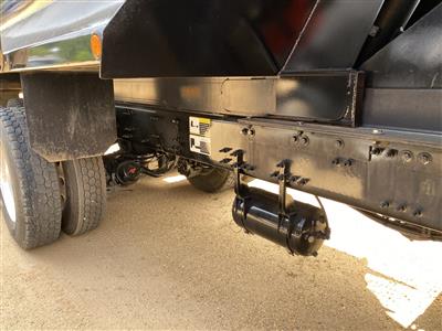 2023 Mack GR64F