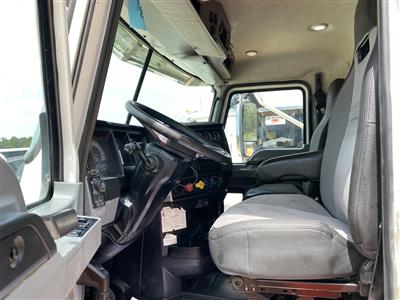 2023 Mack GR64F