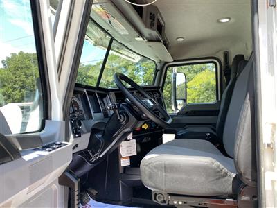 2023 Mack GR64F