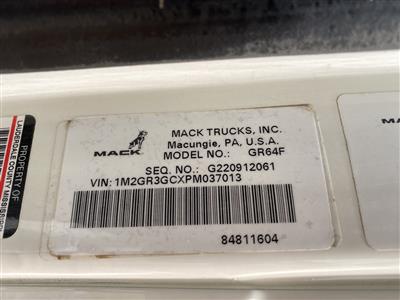 2023 Mack GR64F