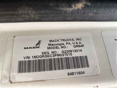 2023 Mack GR64F