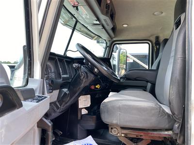 2023 Mack GR64F