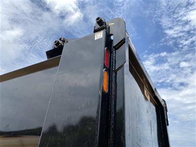 2023 Mack GR64F