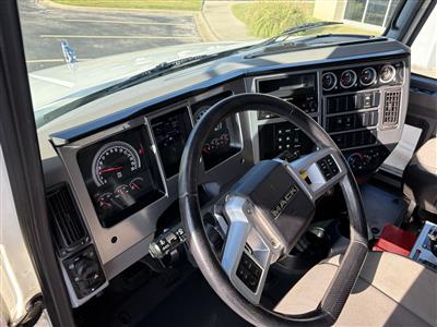 2025 Mack GR64FT