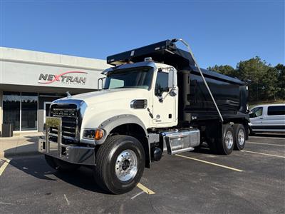 2025 Mack GR64FT