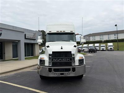 2022 Mack AN64T