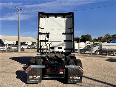 2027 Mack PR64T