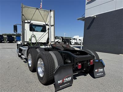 2022 Mack AN64T
