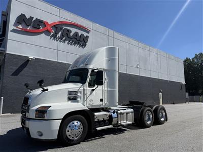 2022 Mack AN64T
