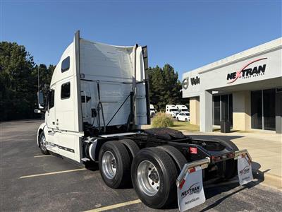 2023 Volvo VNL64T860