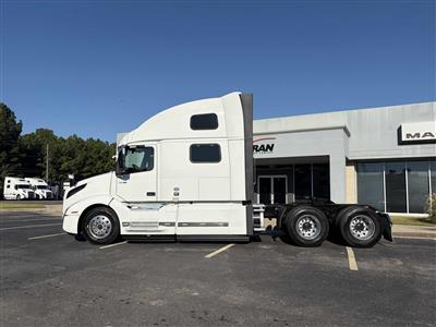 2023 Volvo VNL64T860