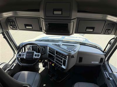 2022 Mack AN64T