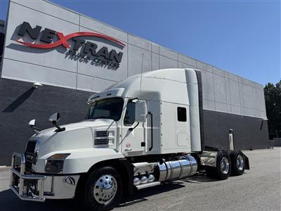2022 Mack AN64T